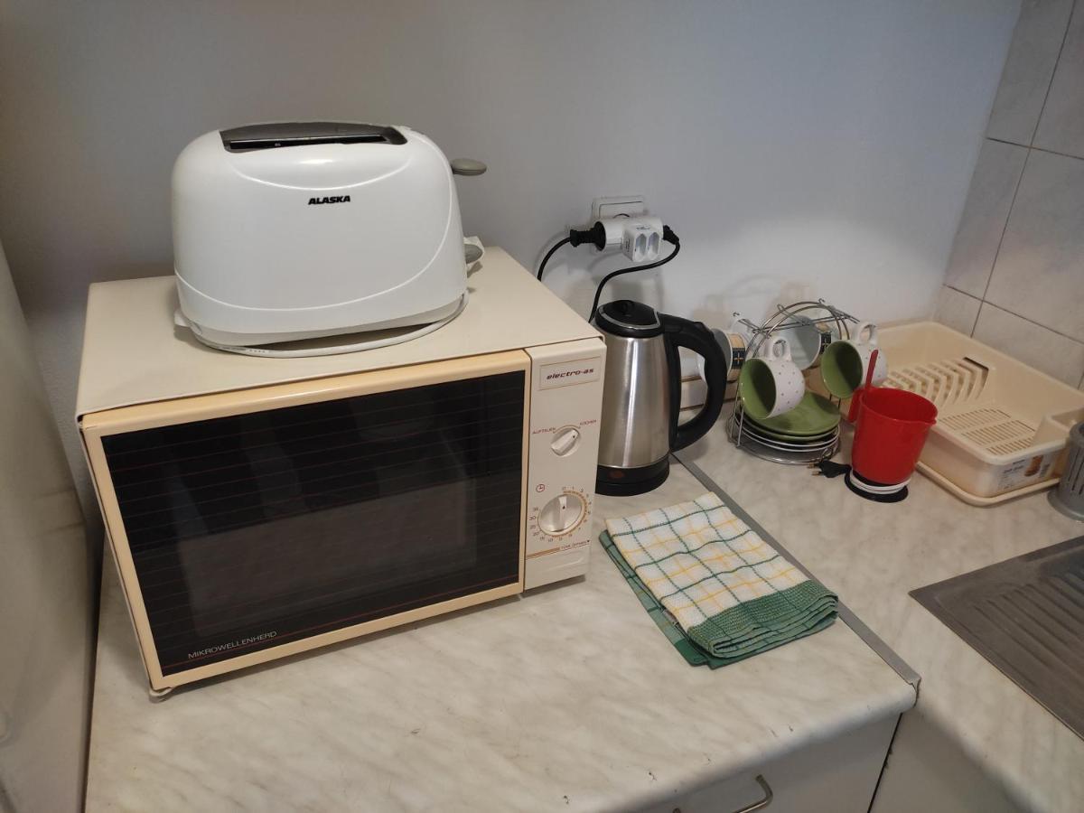 Woody Appartement Novi Sad Buitenkant foto